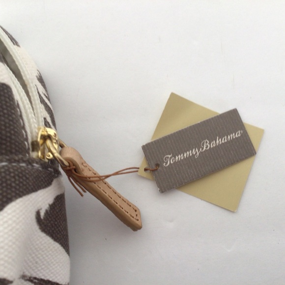 TOMMY BAHAMA COSMETIC MAKEUP TRAVEL BAG NWT - Picture 10 of 16